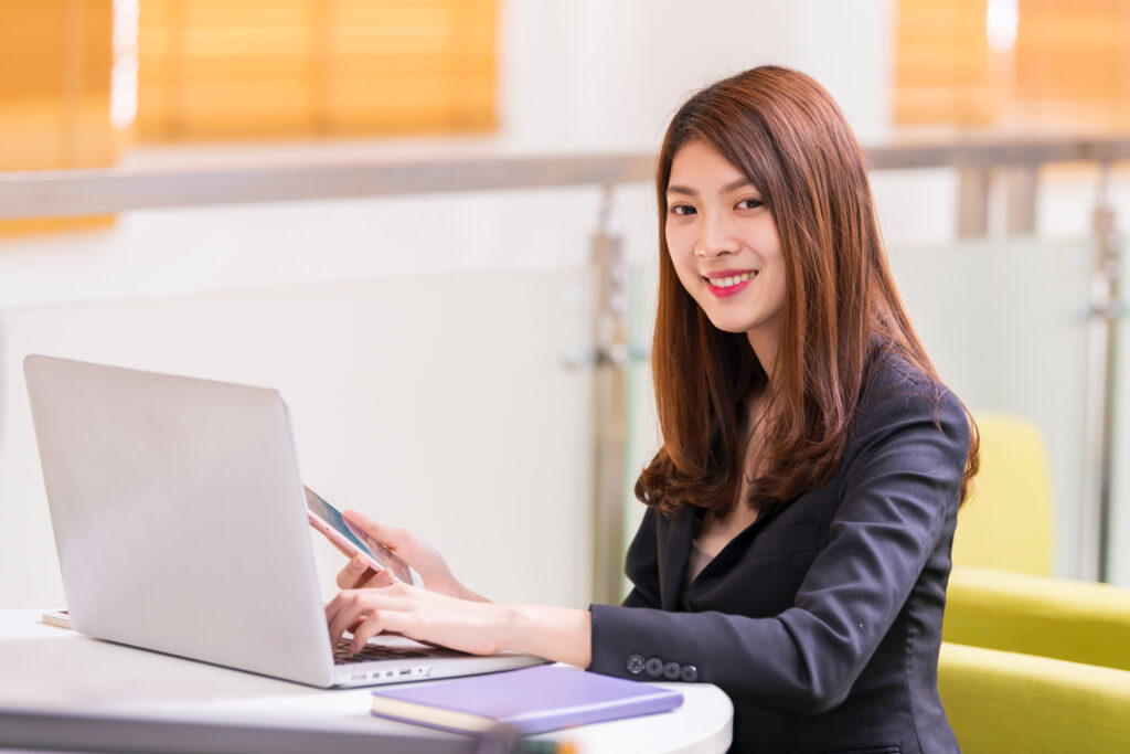 an accountant using a laptop